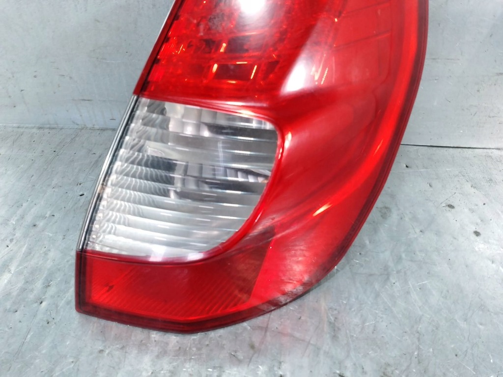 фото №3, Лампа задняя правая renault scenic ii 8200474327-a