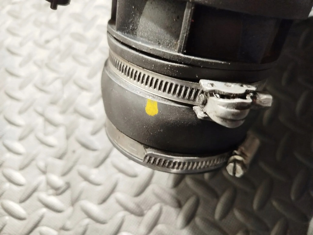 Патрубок повітря maserati ghibli m157 h20943 3.0l бензиновий 257kw 2014 Київ