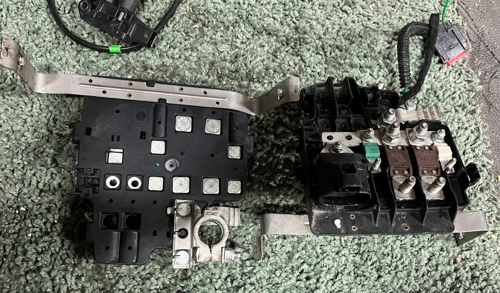 фото №1, Master movano iii lift клемма плюсовая предохранитель