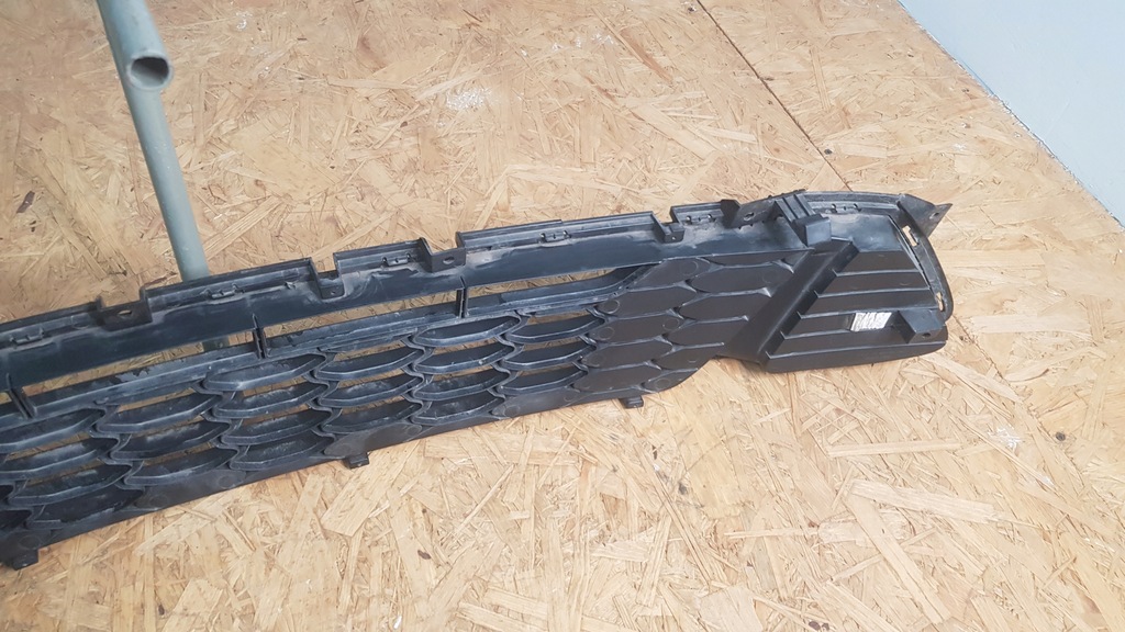 фото №10, Kia ceed iii 3 18r- решітка бампера передній