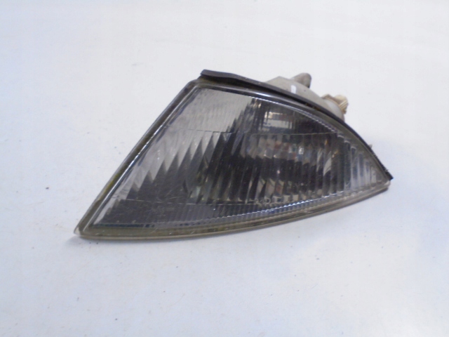 фото №9, Передняя левая лампа поворотник mitsubishi carisma da_ mb952157 1.9l