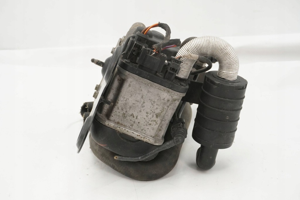 Обогреватель стояночный webasto vw skoda seat audi 5q0815005af 9033393b с Разборки