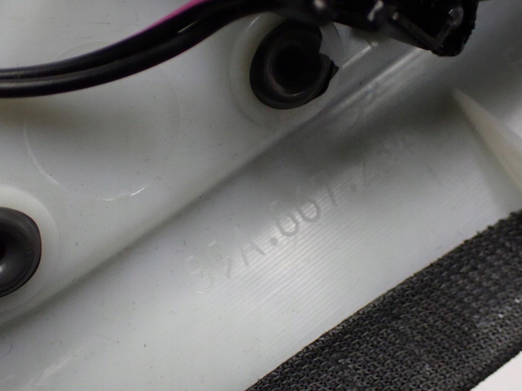 фото №8, Пластик захист стійка правий перед sonos 89a867234d audi q4 e-tron 22r