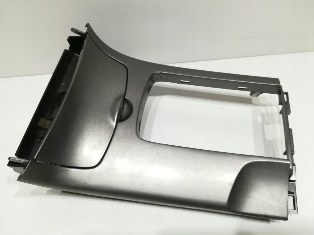 Купити Рамка попільничка важіль перемикання передач  тунель mazda vi 6