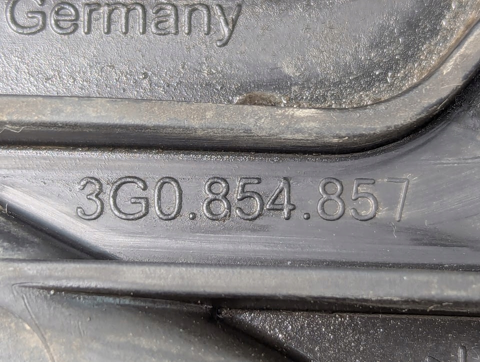 фото №8, Бризковик лівий задня volkswagen passat b8 3g0854857