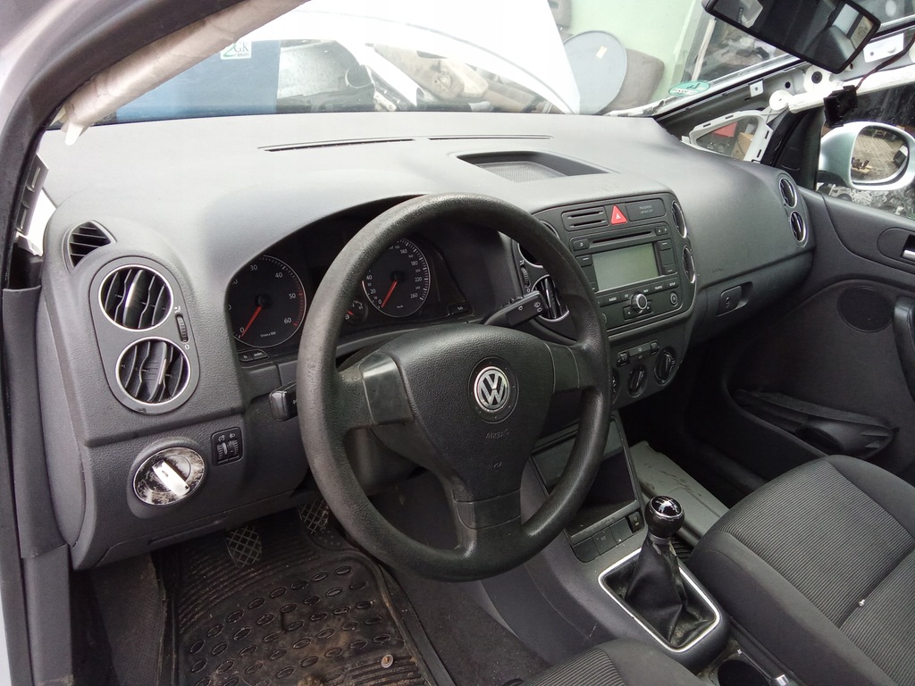 фото №1, Консоль приборная панель подушка ремни vw golf v plus