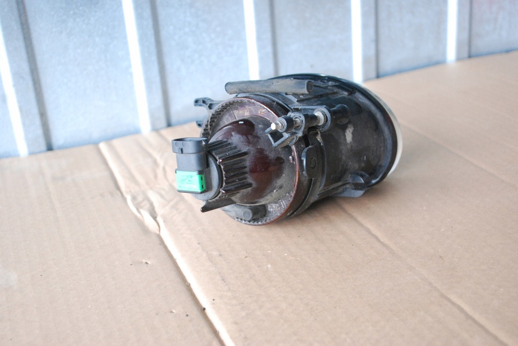 фото №10, Протитуманна фара правий перед audi a8 d3 przed liftem