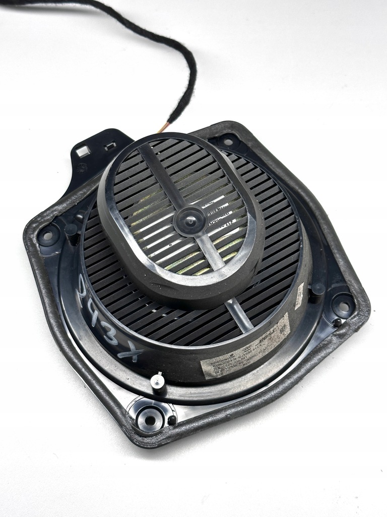 фото №8, Audi a4 s4 b6 b7 8h cabrio динамик bose задняя задний 8h0035411a