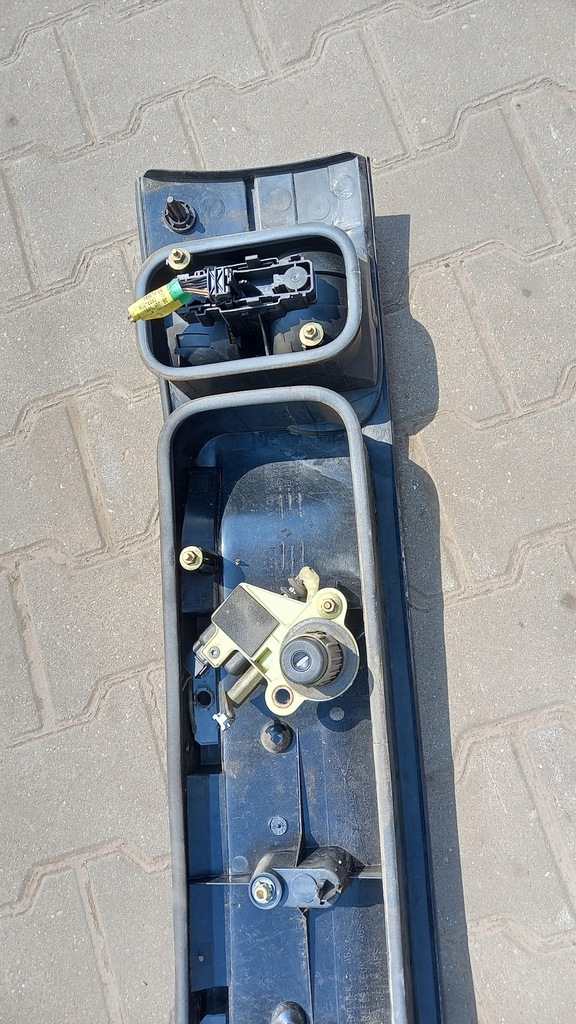 фото №5, Накладка крышки renault laguna 96r