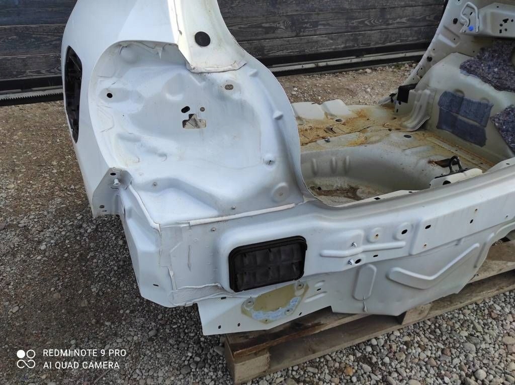 фото №6, Чверть задня задня сторона ліва крила задній лівий citroen c3 iii ewpb