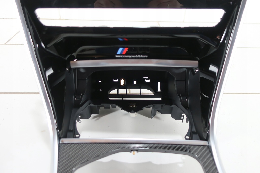 фото №6, Консоль тунель середній bmw m8 competition карбон