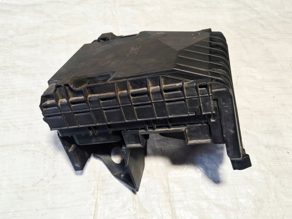 Купить Корпус коробка предохранителей vw golf vi 6 plus + 5m0 1.4 cgg 1k0937125b
