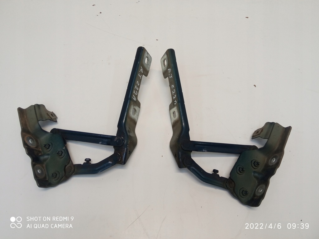 фото №1, Opel astra j петли капот левый правый z22a