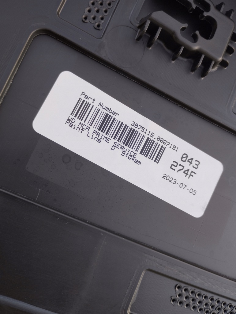 фото №5, Dodge durango спойлер крышка багажника стоп спойлер задняя новый oryg.