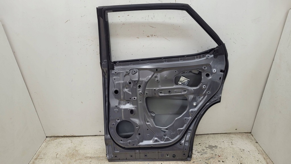 Lexus rx iv 4 15- дверь задняя задняя правое  fv с Разборки