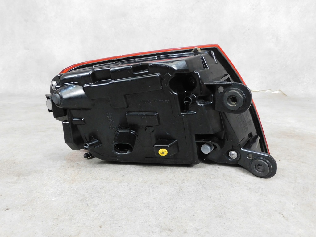 фото №8, Лампа matrix права задня правий задня w крила audi a8 s8 d4 lift 4h0945096k