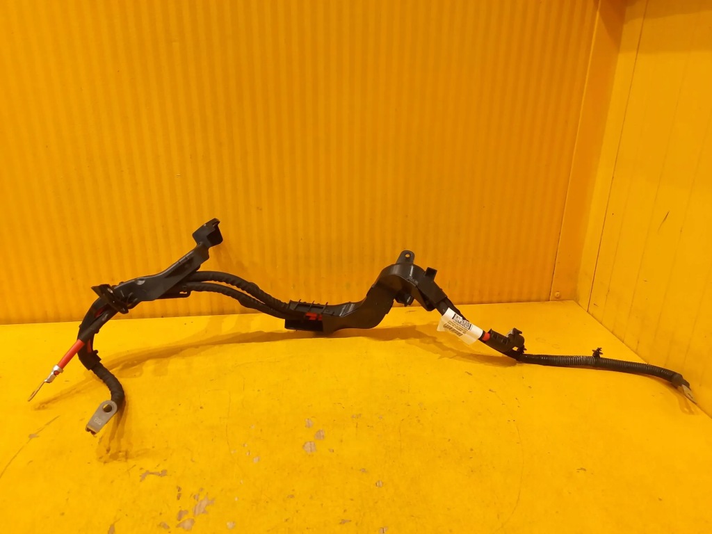 Купить Volvo v60 ii 2.0d жгут генератора 31453844