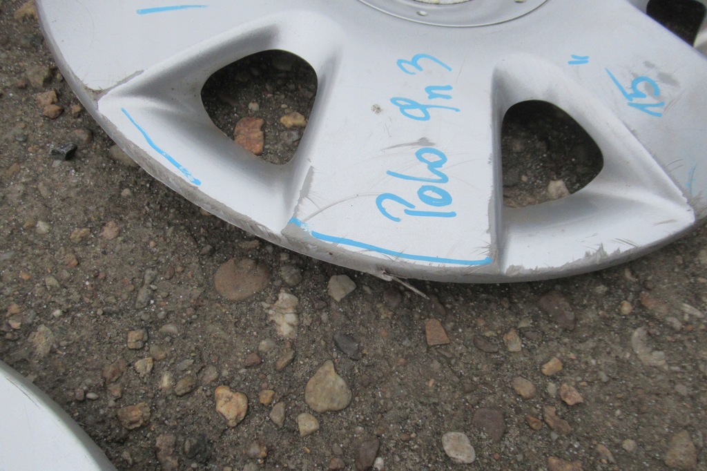 фото №9, Vw polo 9n 08r колпаки 15'' orginał kpl 6q0601147p
