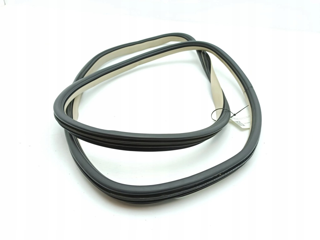 Прокладка дверь передних правая сторона cadillac srx Недорого