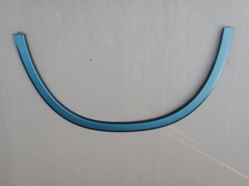 фото №1, Mercedes amg w254 левая молдинг крыла перед