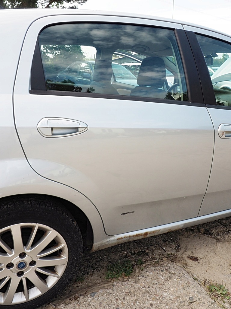 фото №9, Grande punto скло двері перед задня права ліва