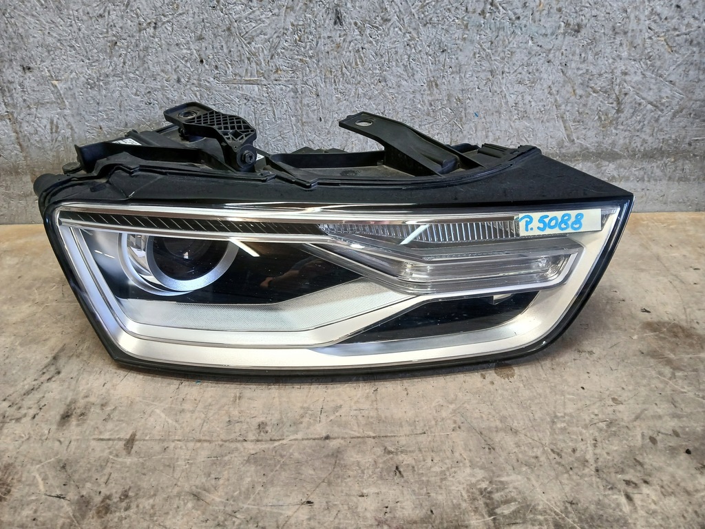 фото №1, Лампа перед права audi q3 8u lift led 8u0941006c