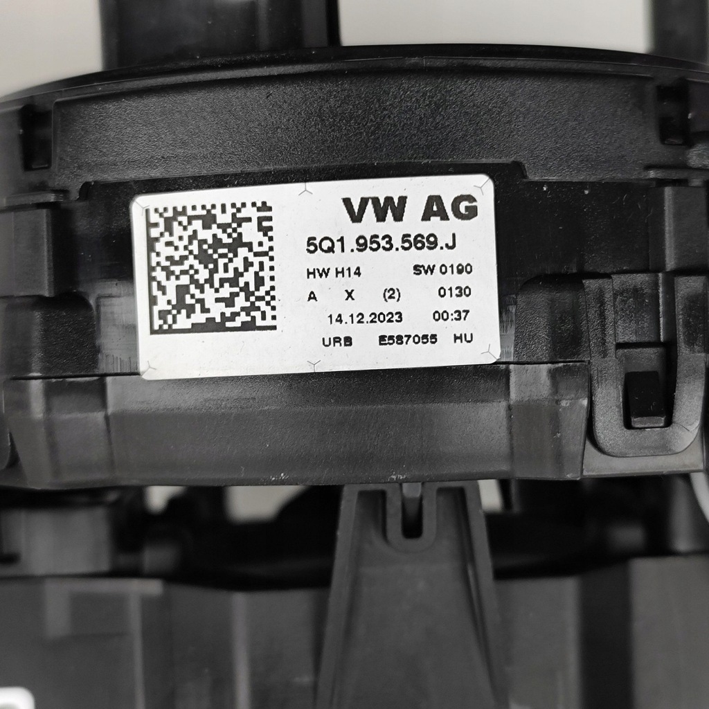 фото №9, Skoda karoq 2023 рычаг / переключатель поворотники