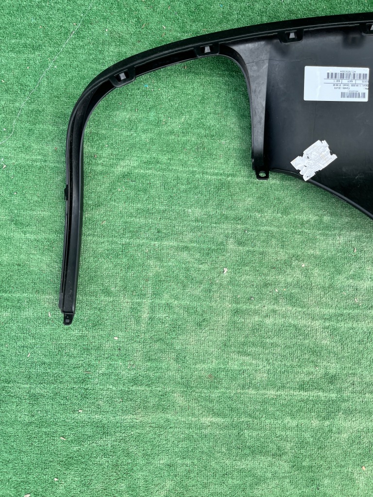 Porsche macan 95b бампер задний спойлер нижний 95b807834l Недорого