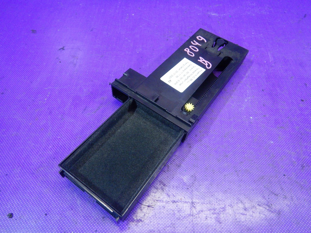 фото №7, Audi a4 b6 00-05 бардачок wizytownik 8e1941561b