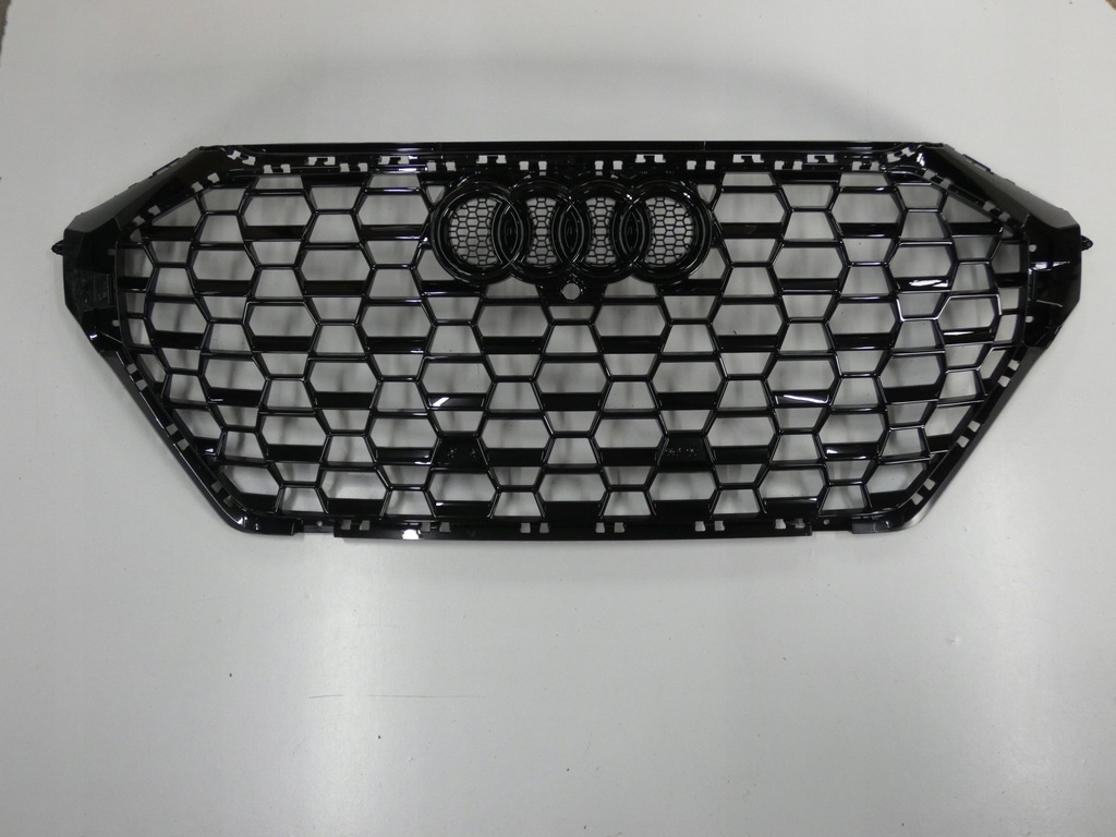 фото №1, Решётка радиатора, решётка радиатора audi rs q-3 83a