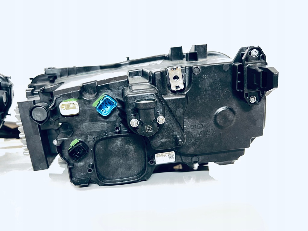 фото №11, Лампы левая правая bmw xm g09 full led адаптивный комплект