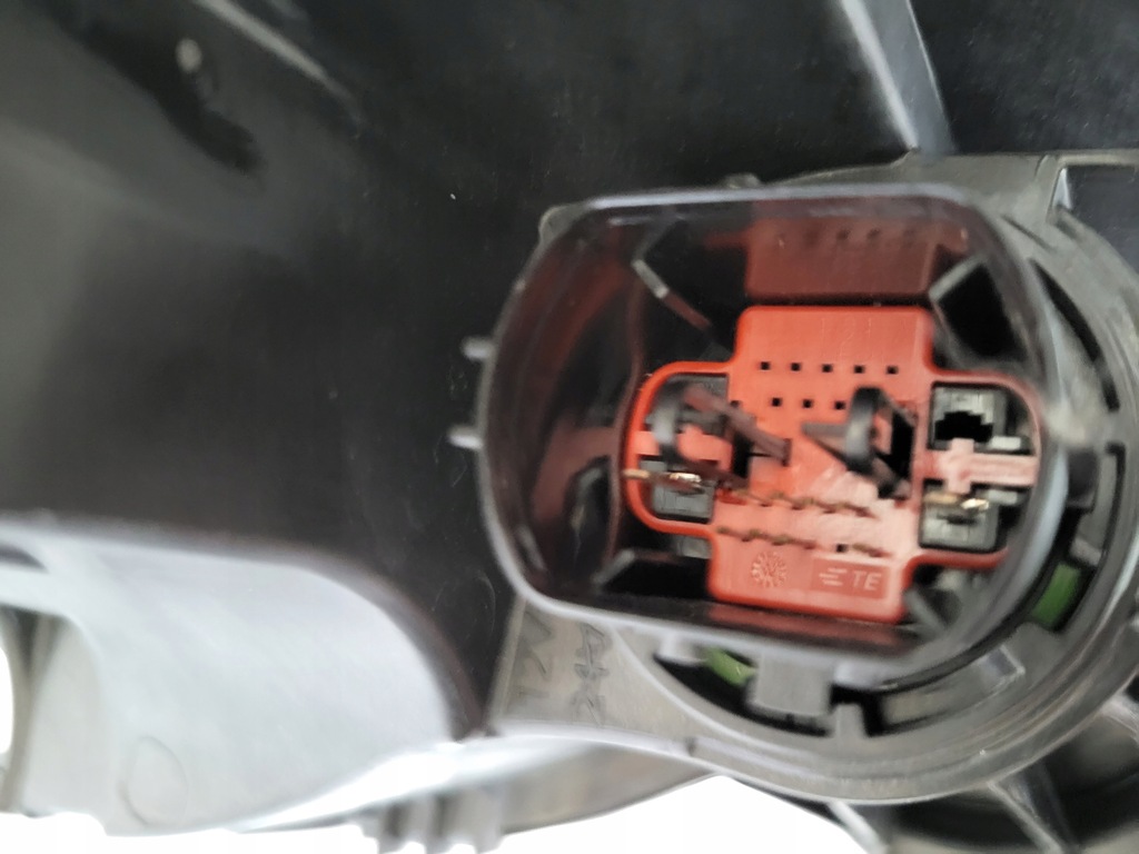 фото №6, Land rover defender ii 20- full led лампа правая eu