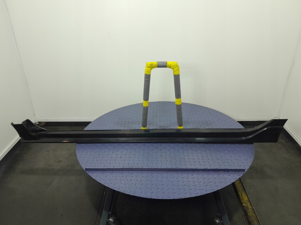 фото №1, Honda civic x hb молдинг защита порог левая type-r 71850-tgg-a500-52 nh731p