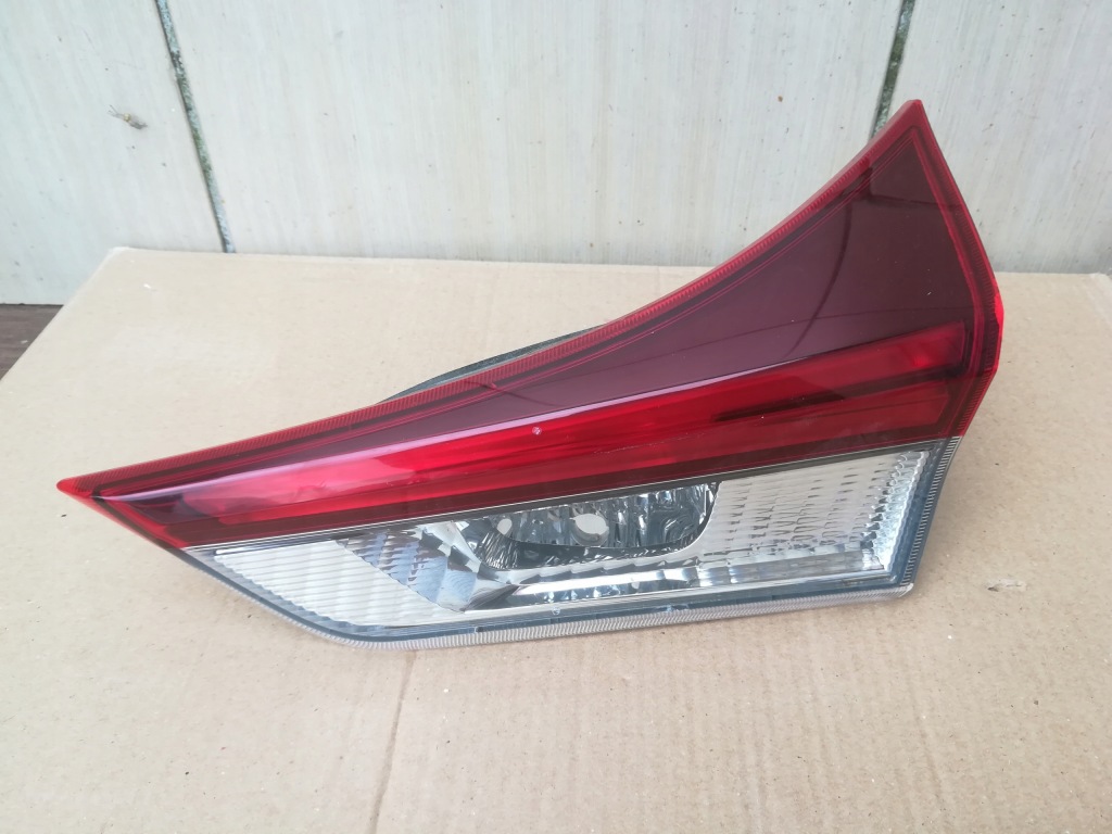 Купить Фара задняя правый  w крышке  toyota auris 2 рестайлинг  hb 15-18 led оригинальный номер
