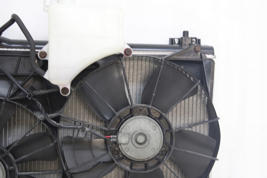 фото №9, Радіатор wody вентилятори suzuki grand vitara ii 2 2005r- 2.4 b