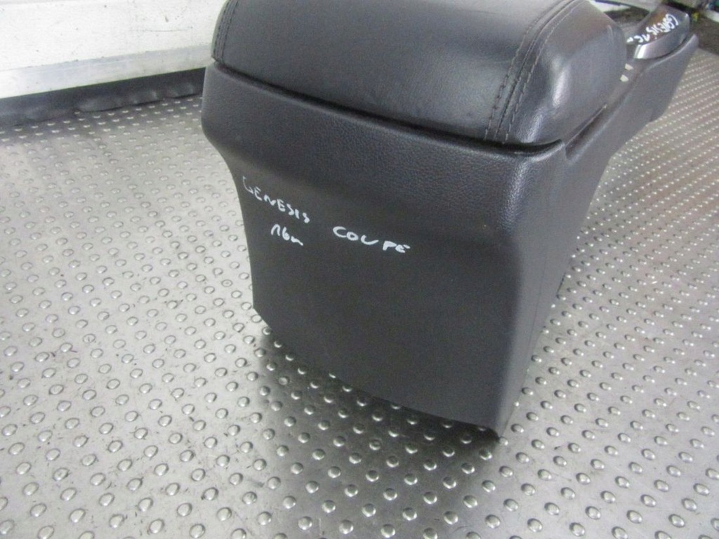 фото №8, Hyundai genesis coupe 2016 тунель середній підлокітник