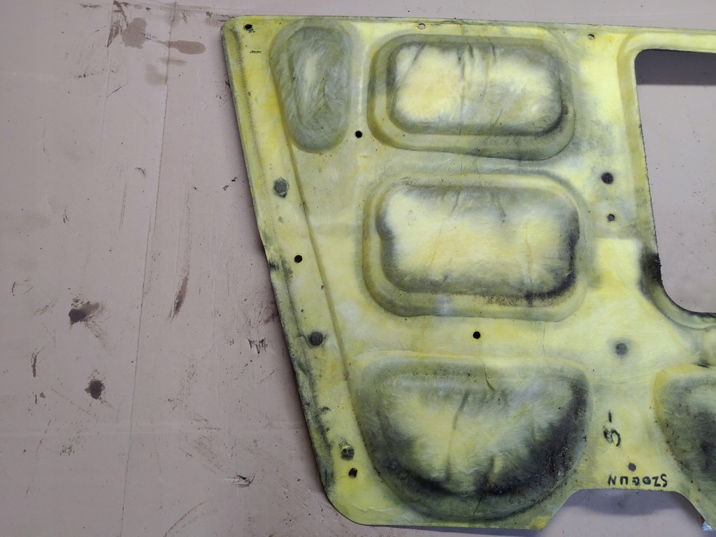 фото №6, Шумоизоляция капот mitsubishi pajero shogun sport i