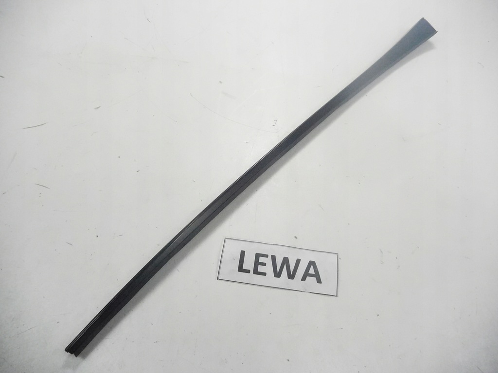 фото №7, Hyundai оригинальный номер 86131-3z000 молдинг стекло лобовое