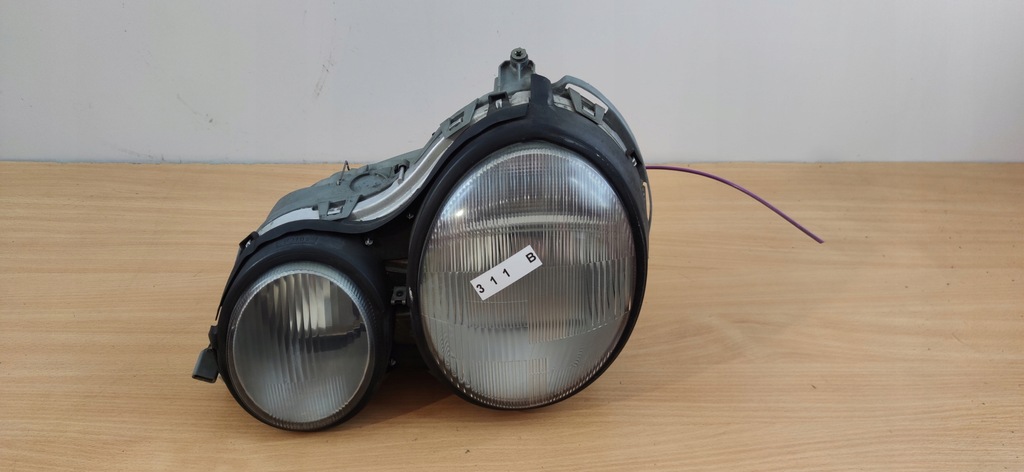 фото №1, Mercedes e-klasa w210 панель фари ліва лампа перед 95+