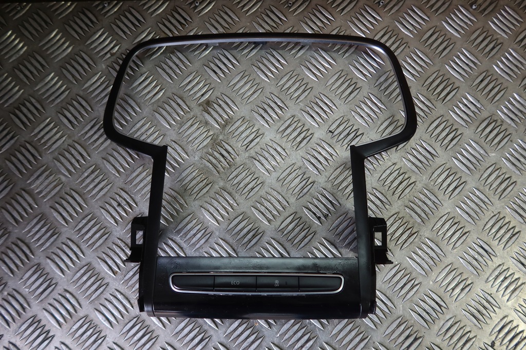 фото №1, Рамка консоли средняя megane iv 1674229x