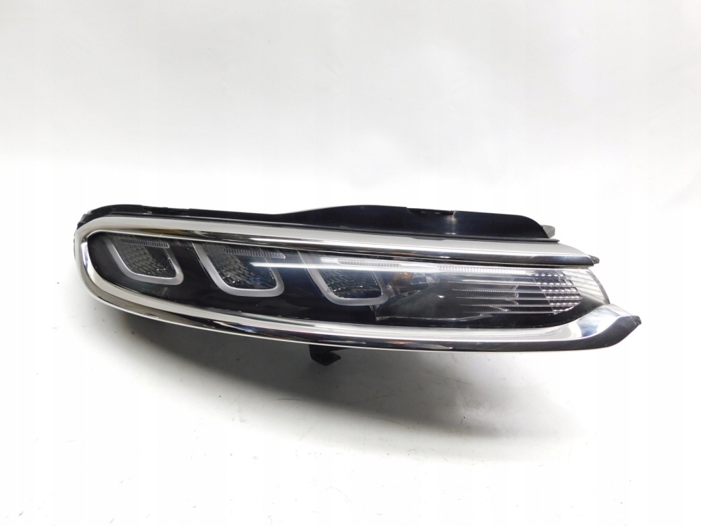 фото №1, Лампа правая led свет drl - citroen c3 iii 2016 - 9823312980