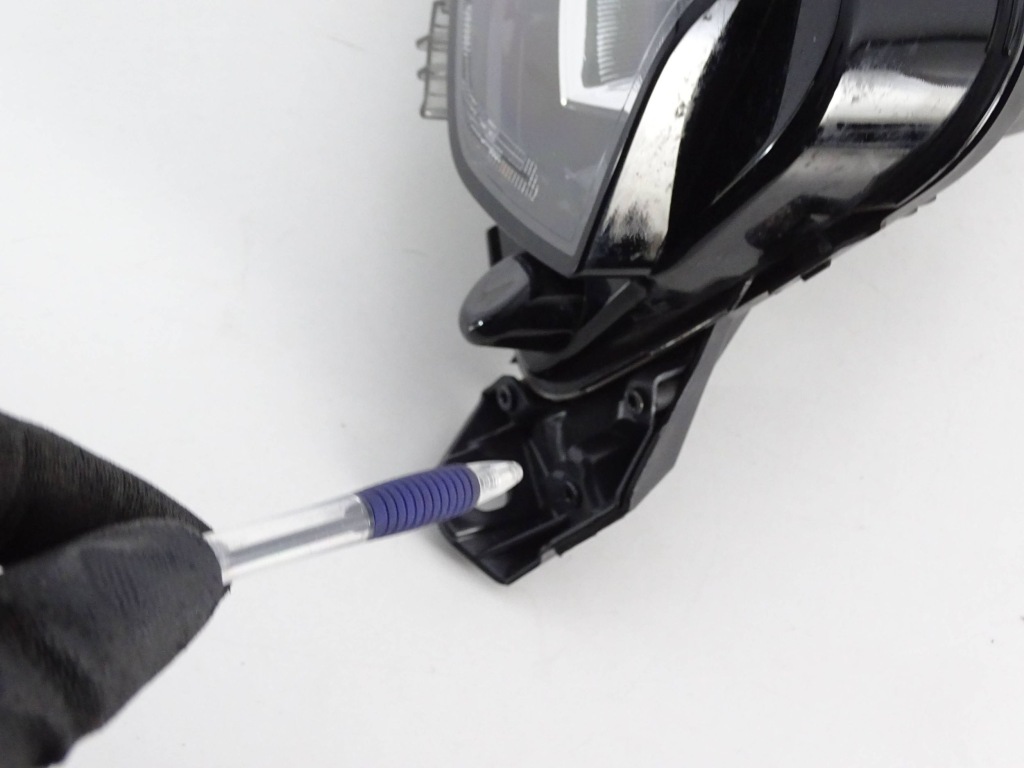 Фара перед передня правий peugeot 2008 208 2 2 19-23 full led Зі Шроту