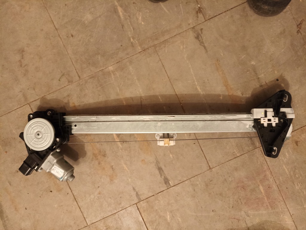 фото №1, Підйомник скло honda civic ufo viii правий задня