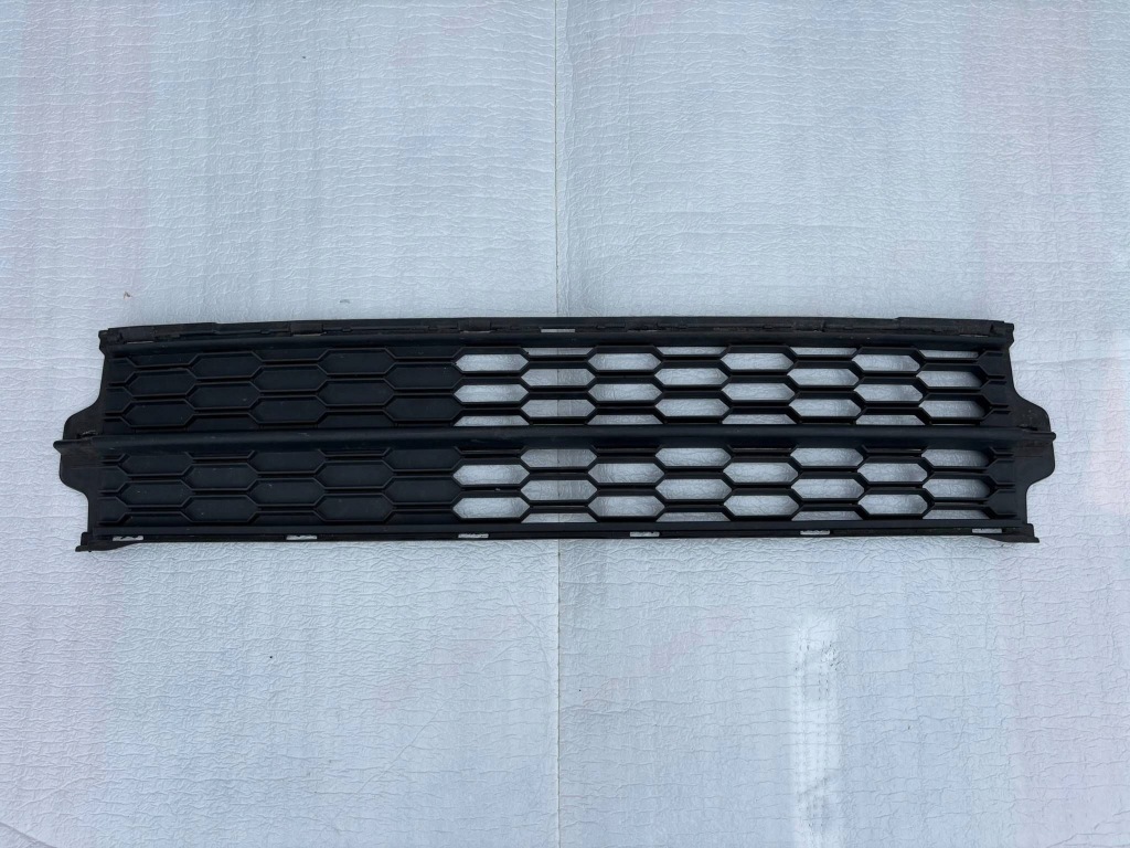 фото №1, Решітка бампера перед skoda citigo lift 1st807677d