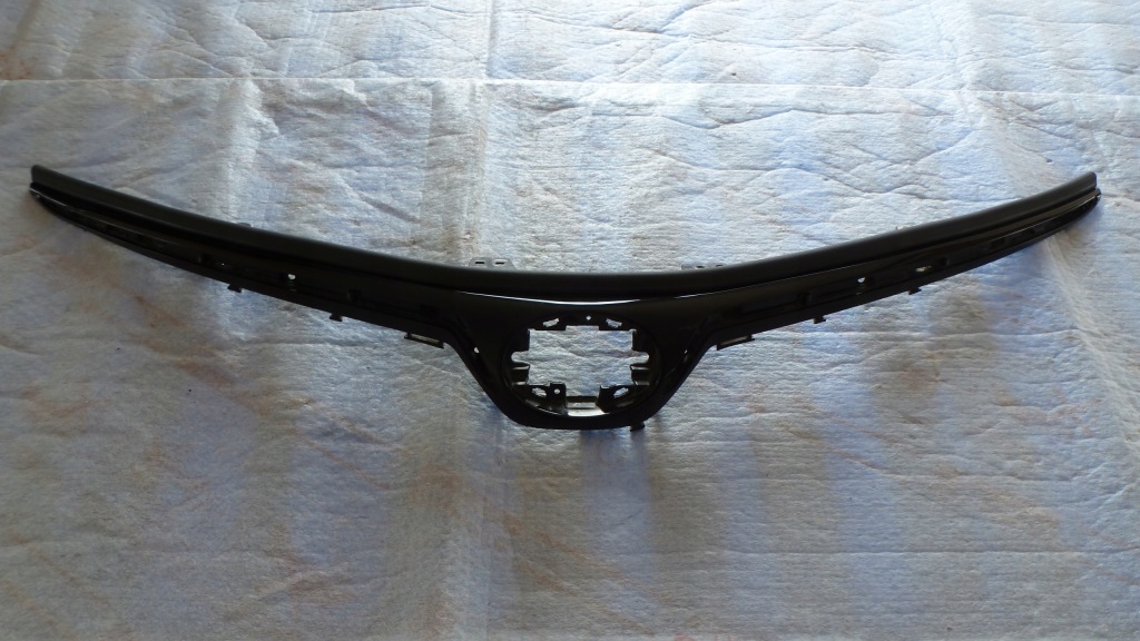 фото №1, Toyota corolla решётка радиатора бампер перед 53114-02580