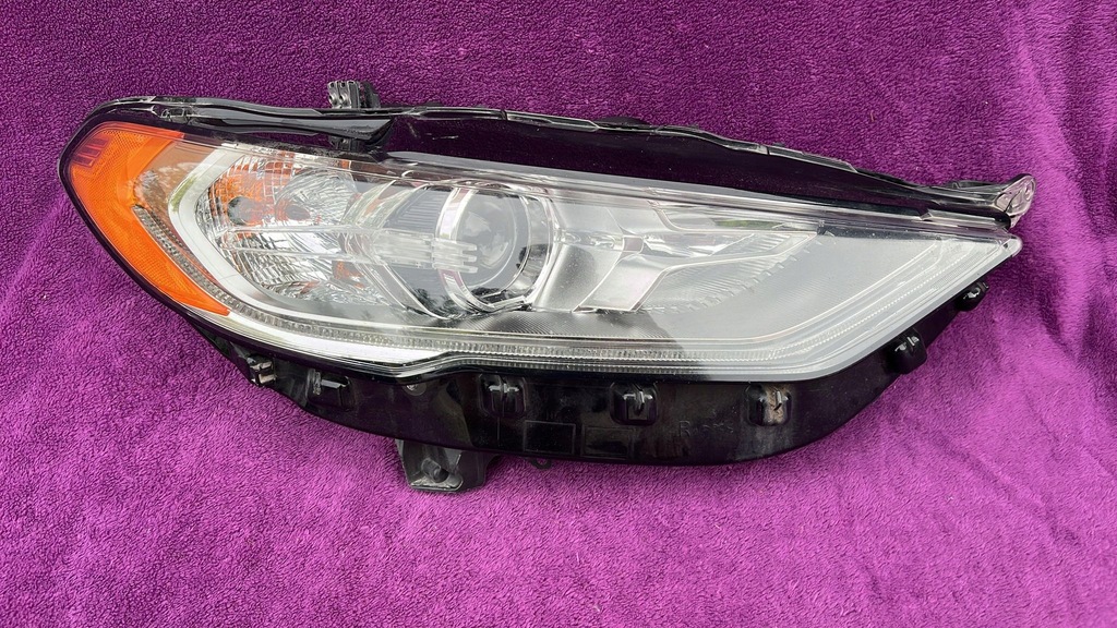 фото №1, Лампа ford fusion mondeo usa lift линза led оригинал правая