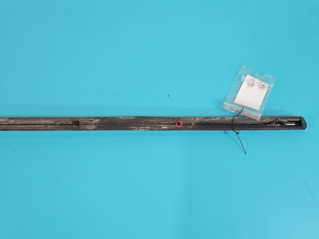 фото №9, Молдинг дверь перед левая mercedes 123