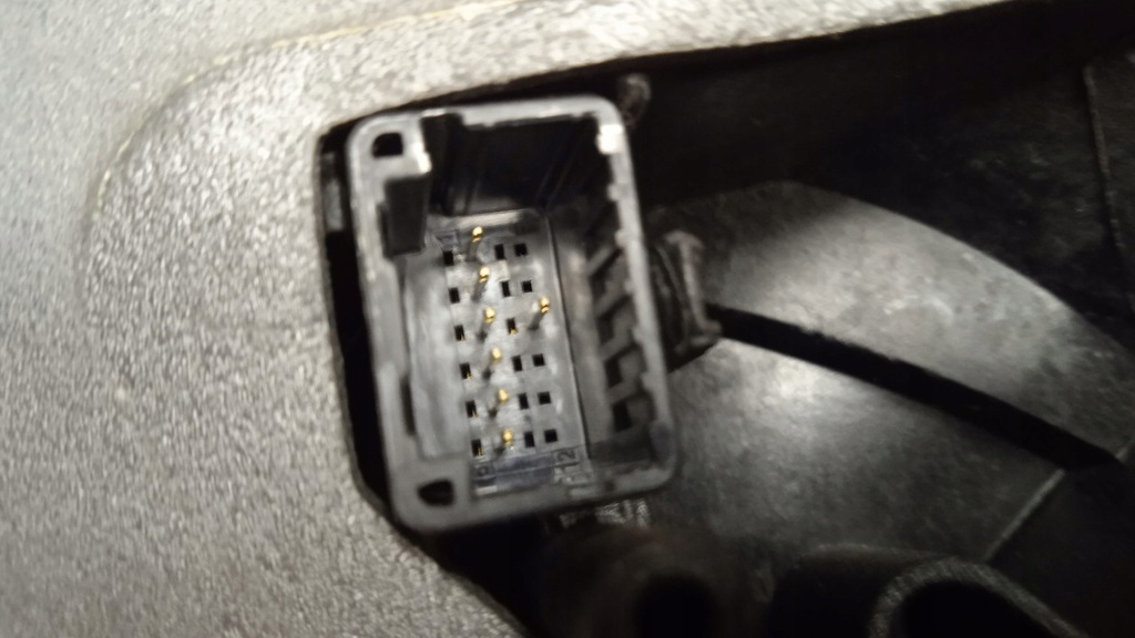 фото №7, Renault clio iii зеркало правое 7pin nv676