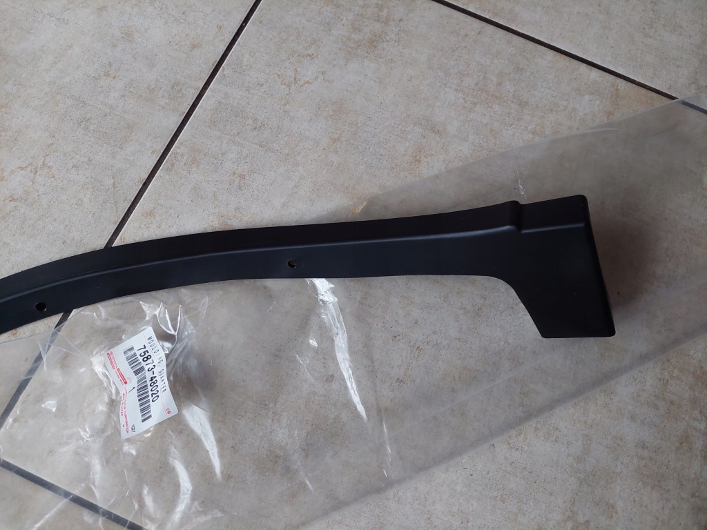 фото №3, Молдинг крила - правий задня - lexus rx iv - 2015