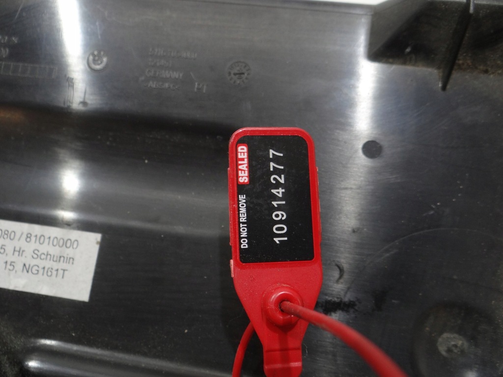 фото №10, Бардачок пассажира bmw e60 eu 7034080 10914277